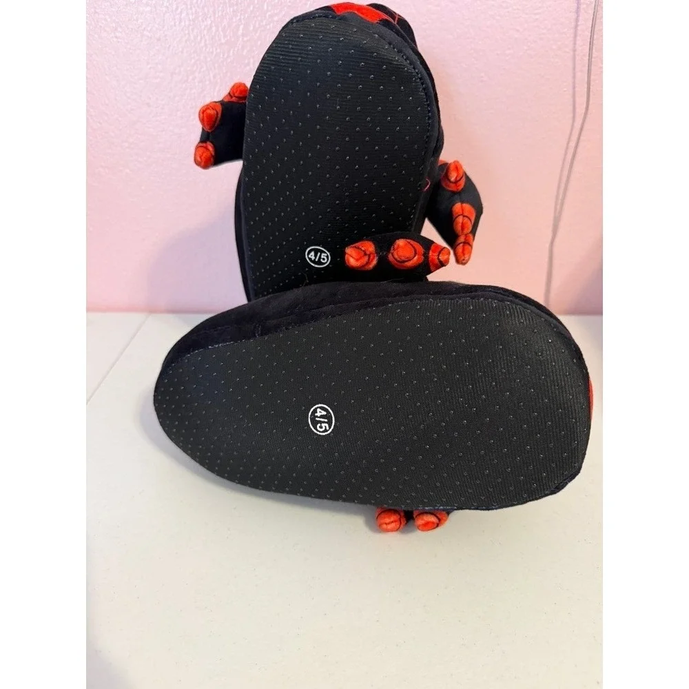 Marvel Spider-Man Miles Morales Kids Plush Slippers Black Red Size 4/5 NEW